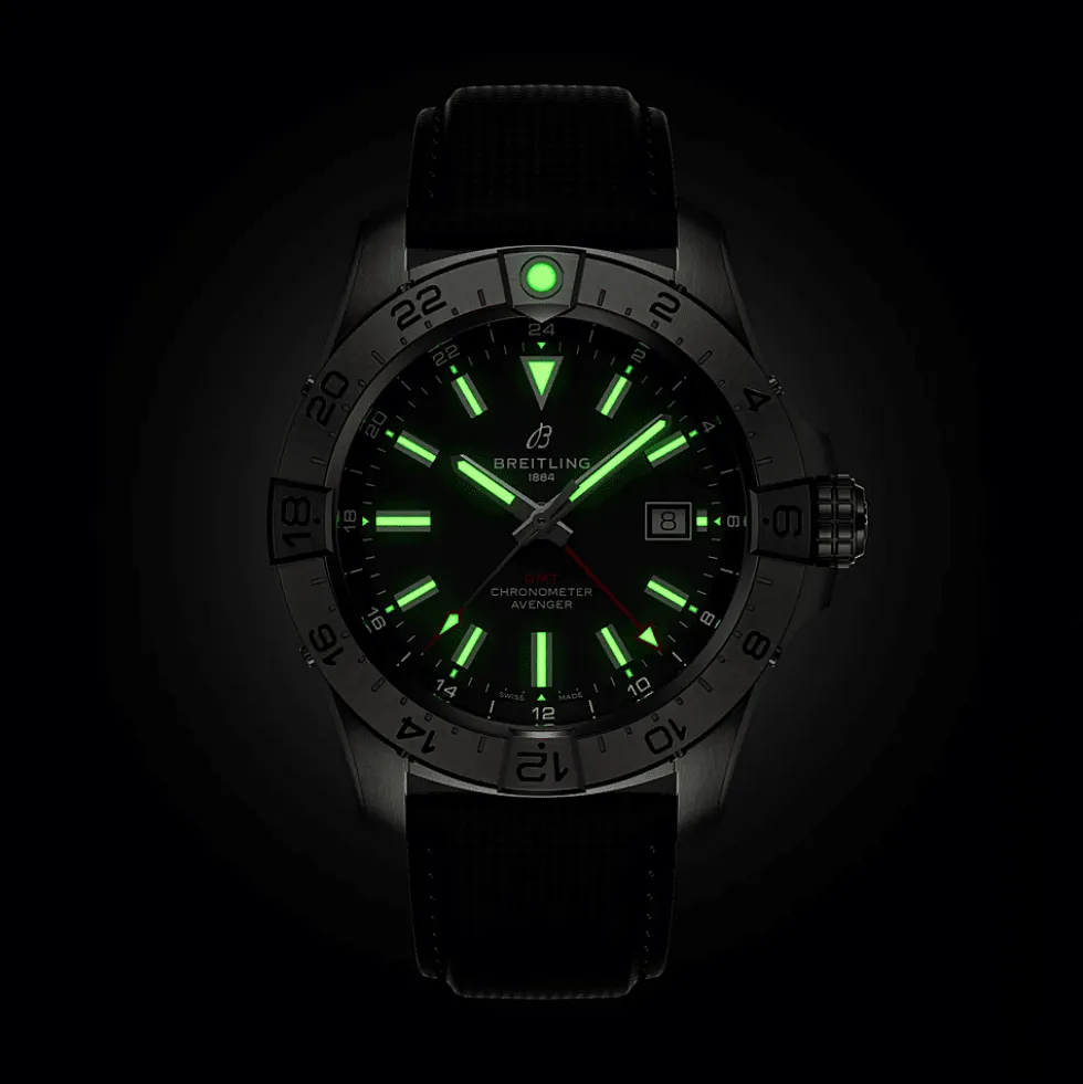 Avenger Automatic GMT 44