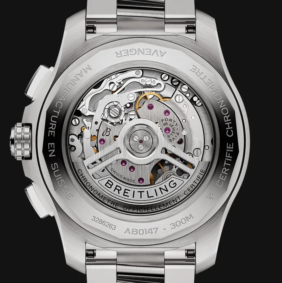 Avenger B01 Chronograph 44