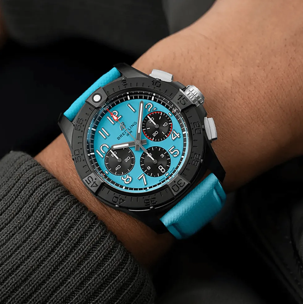 Avenger B01 Chronograph 42 Night Mission