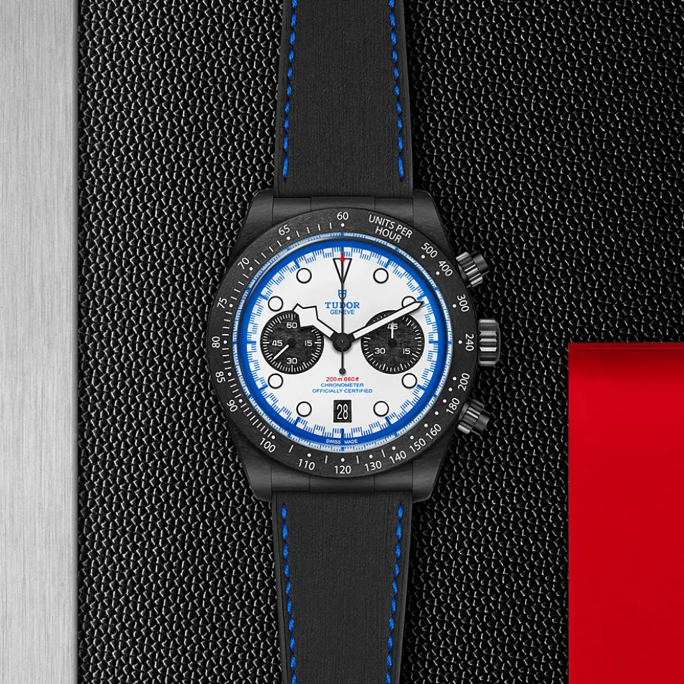 Black Bay Chrono 'Carbon 25'