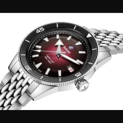 Captain Cook Automatic Burgundy