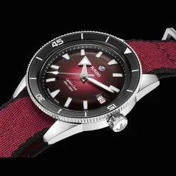 Captain Cook Automatic Burgundy