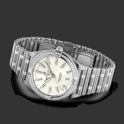 Chronomat 32 SuperQuartz™