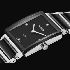 Integral Diamonds
