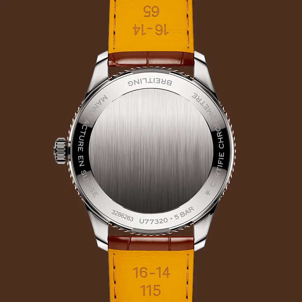 Navitimer 32 SuperQuartz™