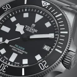 Pelagos Ultra