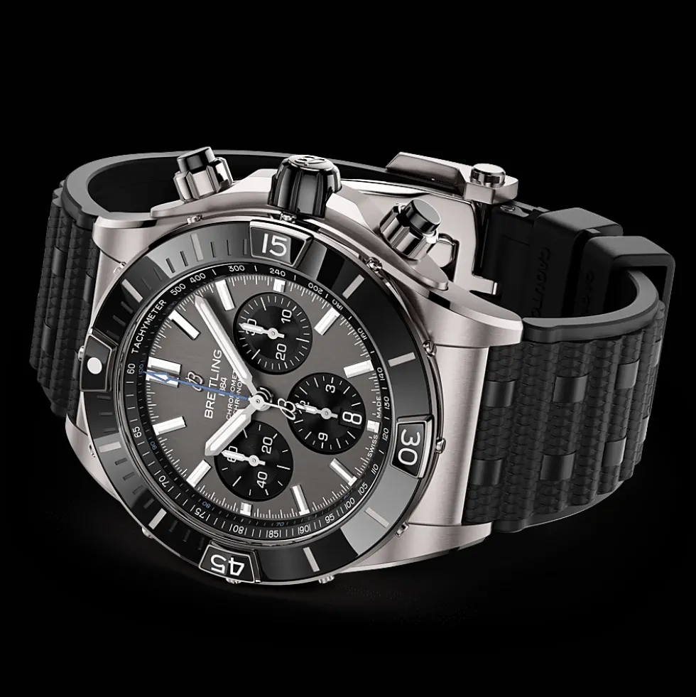 Super Chronomat B01 44 Titanium
