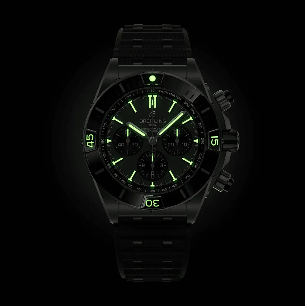 Super Chronomat B01 44 Titanium